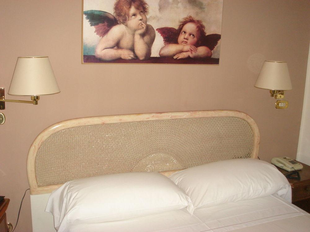 Hotel Al Castello Verona Luaran gambar