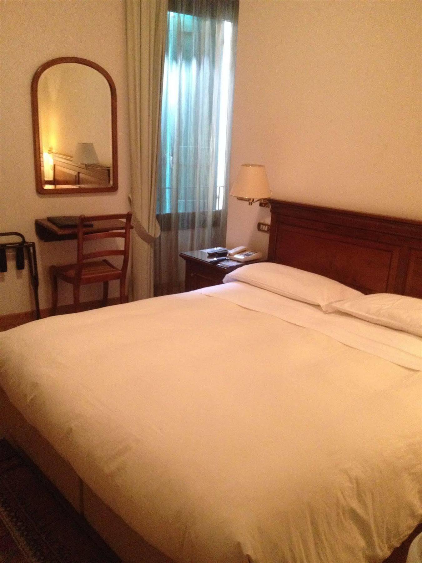 Hotel Al Castello Verona Luaran gambar