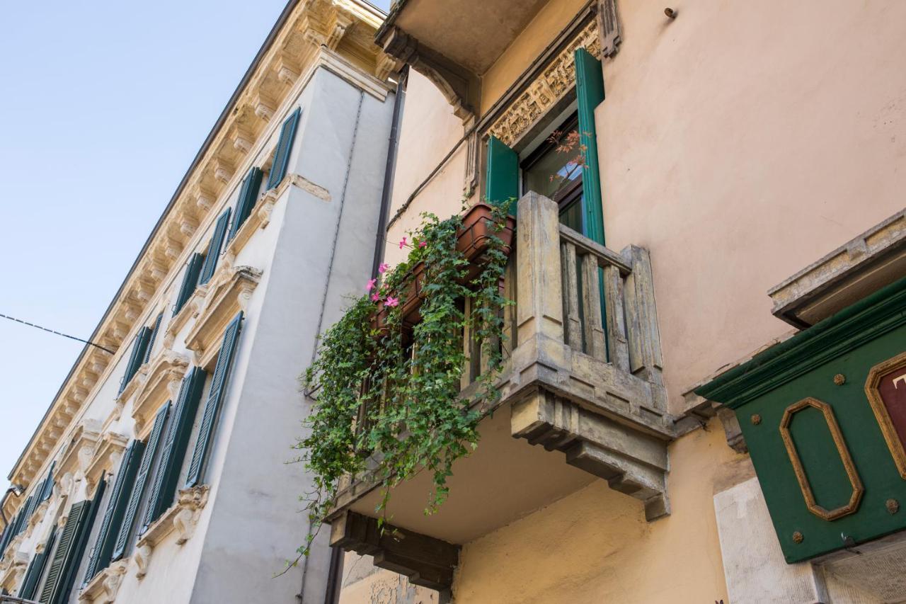 Hotel Al Castello Verona Luaran gambar